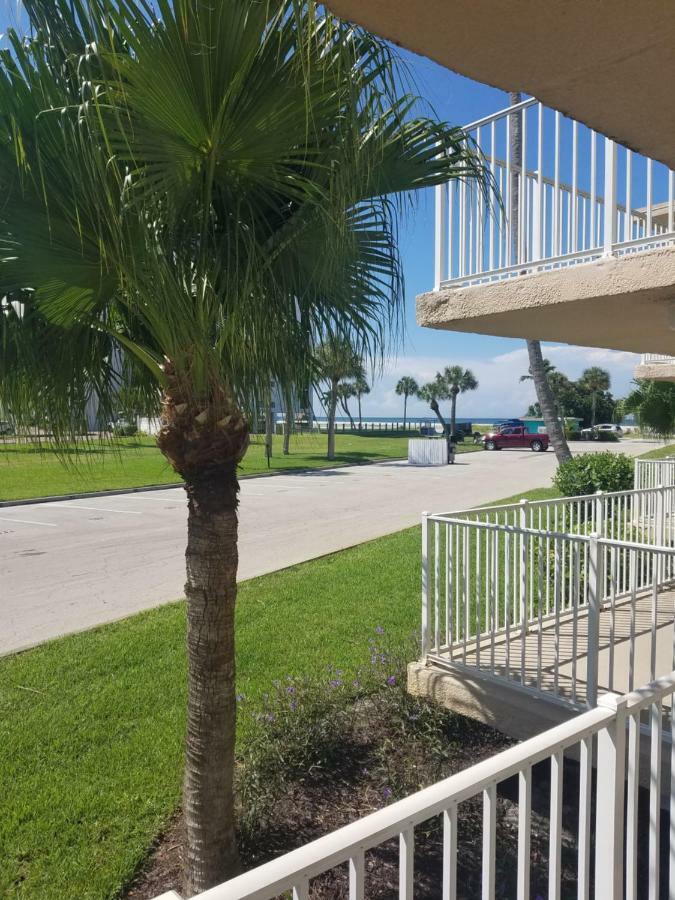 Carousel Beach Inn Fort Myers Beach Eksteriør billede