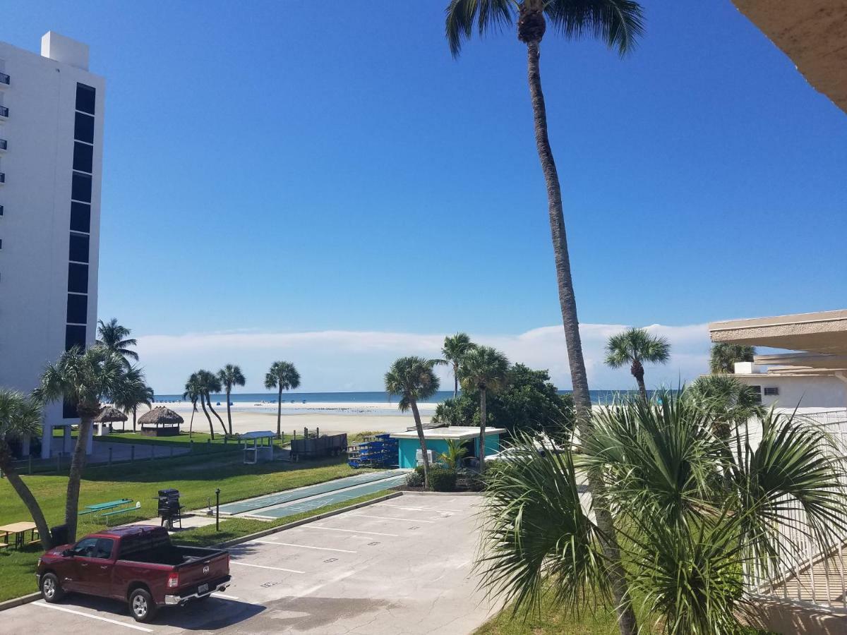 Carousel Beach Inn Fort Myers Beach Eksteriør billede