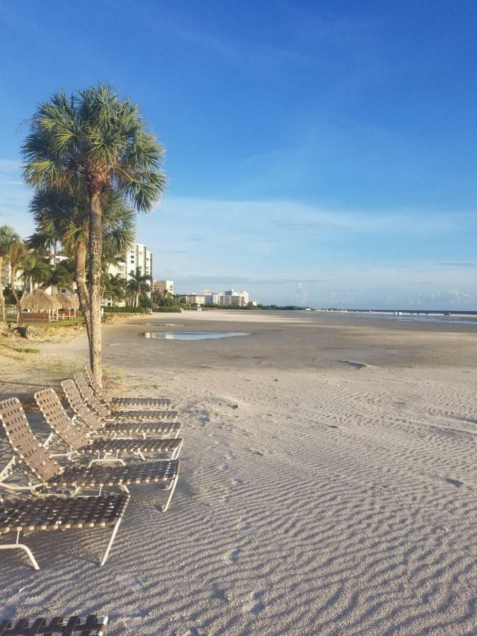 Carousel Beach Inn Fort Myers Beach Eksteriør billede