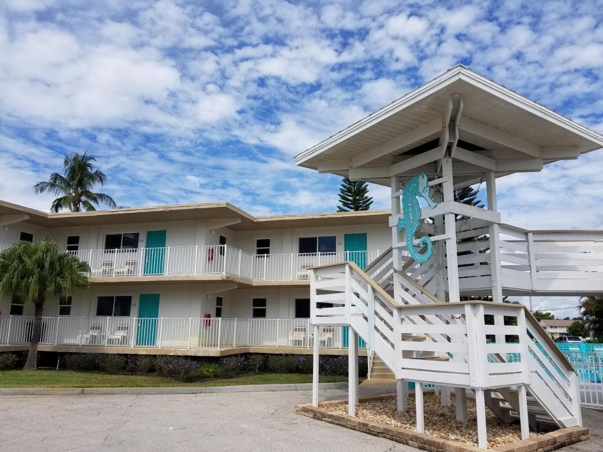 Carousel Beach Inn Fort Myers Beach Eksteriør billede